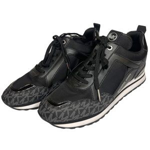 Michael Kors Wilma Logo Black Trainer Tennis Shoes Size 8.5